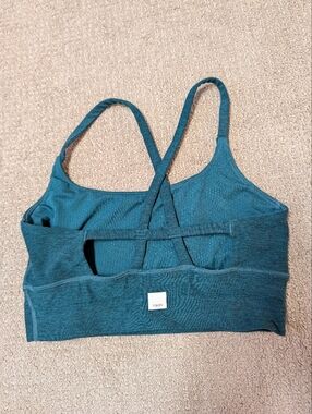 Vuori Womens Elevation Bra Long Line Green Heather Size XS/S Gym Lounge Outdoor